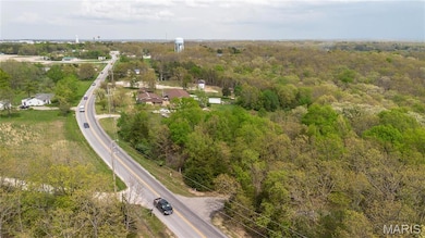 Drone / aerial view with a view of trees
