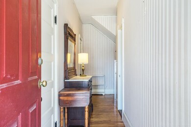 29 Shaffner St, Worcester, MA 01605 - photo 5