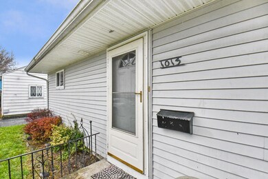 1013 Ashburton Road Columbus Ohio 43227-