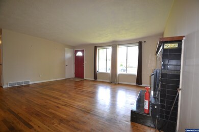 953 Mader St SE, Salem, OR 97302 - photo 4