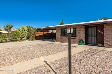 0004-04 - Sonoita Ave