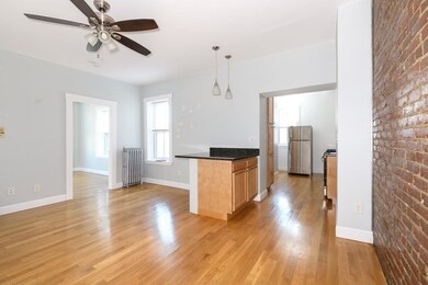 124 Summer St unit 4, Somerville, MA 02143 - photo 4
