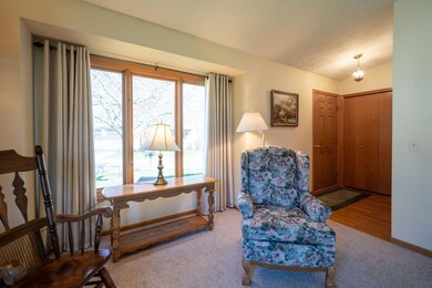 6-web-or-mls-2809-bridgeside-dr-se