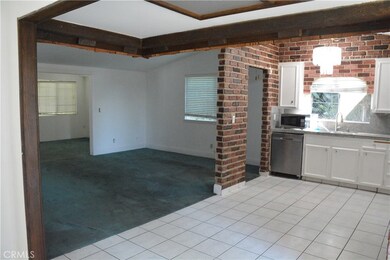13001 Macneil St, Sylmar, CA 91342 - photo 2