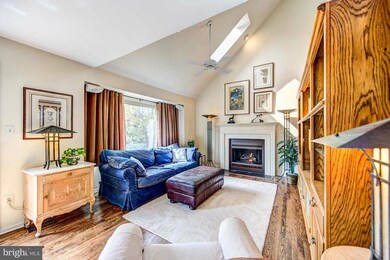 2992 Emerald Chase Dr, Herndon, VA 20171 - photo 7