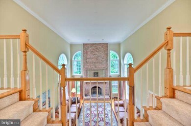 12856 Parapet Way, Herndon, VA 20171 - photo 2