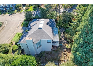 1410 Woodland Terrace, Lake Oswego, OR 97034 - photo 3