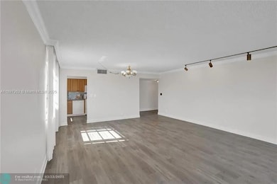 7051 Environ Blvd unit 337, Lauderhill, FL 33319 - photo 2