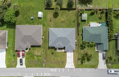 850 SW Abingdon Ave, Port St. Lucie, FL 34953 - photo 3