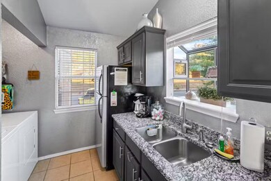 5 Woodpecker Ln unit 5, Branson, MO 65616 - photo 6