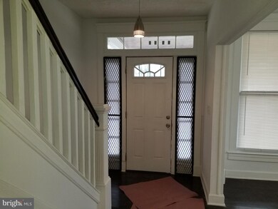 1089 Ellicott Driveway, Baltimore, MD 21216 - photo 6