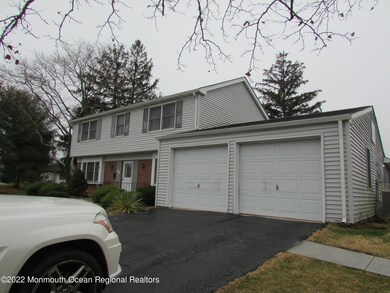 13 Autumn Ln, Matawan, NJ 07747 - photo 2