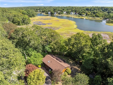 991 Middlebridge Rd, Wakefield, RI 02879 - photo 4