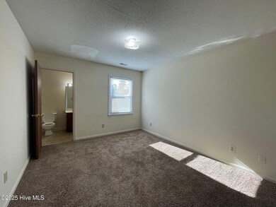 211 Appaloosa Dr, Jacksonville, NC 28540 - photo 4