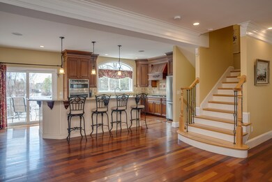 40 Hemlock Shore Dr, Atkinson, NH 03811 - photo 2