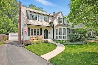 202 N Stanwood Rd