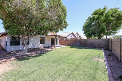 1411 E Gary Dr, Chandler, AZ 85225 - photo 4