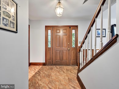 139 Strickler Run Dr, Columbia, PA 17512 - photo 5