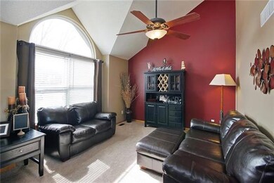 1016 Camelot Dr, Raymore, MO 64083 - photo 2