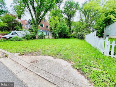 614 Capitol Heights Blvd, Capitol Heights, MD 20743 - photo 3