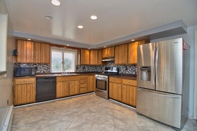 484 Craig Rd, North Abington Township, PA 18414 - photo 6