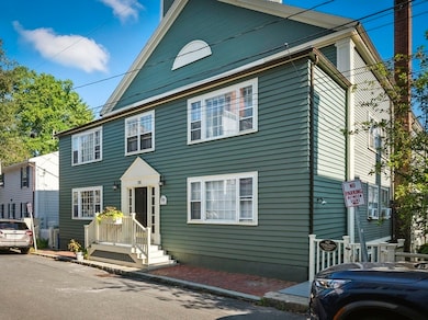 26 Summer St unit 7, Marblehead, MA 01945 - photo 3