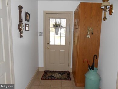 941 Penns Park Rd, Newtown, PA 18940 - photo 5