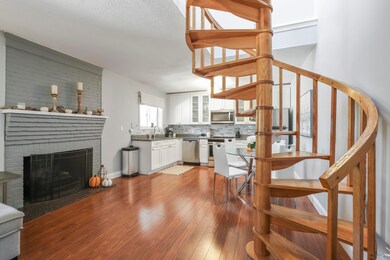 3 Island Ave unit 6, Kittery, ME 03904 - photo 5