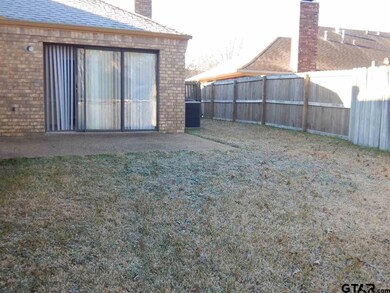 6016 Plantation Dr, Tyler, TX 75703 - photo 4