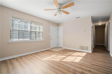 630 Mcbride Cir N unit A, Axis, AL 36505 - photo 5