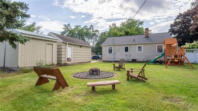 2225 Roy St, Eau Claire, WI 54701 - photo 7