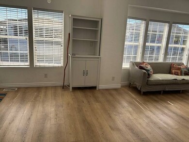 kitchen / ding room