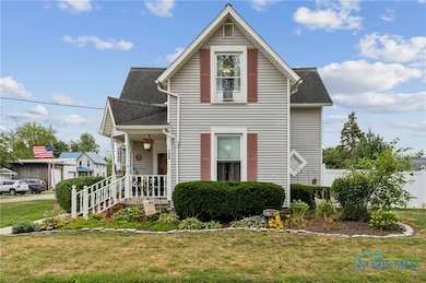 208 E Monroe St, Pandora, OH 45877 - photo 2