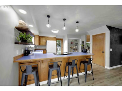 33370 Idyllwild Rd, Creswell, OR 97426 - photo 7