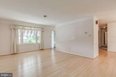 13831 Northcrest Rd, Hagerstown, MD 21742 - photo 5