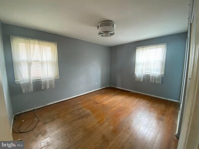 6512 Quentin Ct, New Carrollton, MD 20784 - photo 7