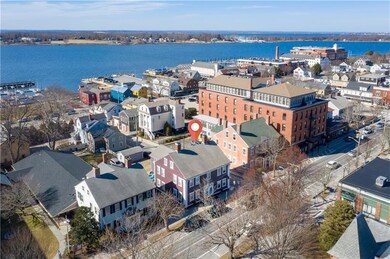 407 Hope St unit 3, Bristol, RI 02809 - photo 2