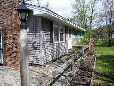 450 Turners Falls Rd, Montague, MA 01351 - photo 3