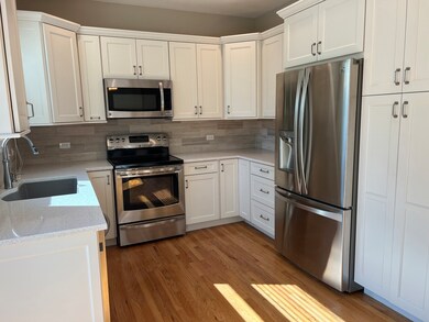 1118 Tennyson Ln, Naperville, IL 60540 - photo 7