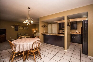 6838 W Denton Ln AZ-11