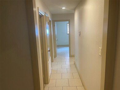 5611 Knightwood St, Houston, TX 77016 - photo 5