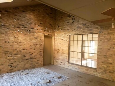 2301 Hurstview Dr, Hurst, TX 76054 - photo 5