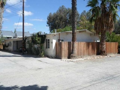Duplex in back of property with newer windows