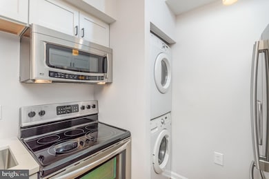 Bella Vista unit 307, Arlington, VA 22202 - photo 7