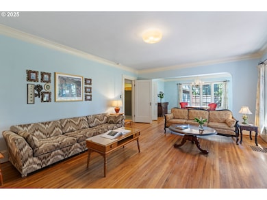 Living Room/Dining Room