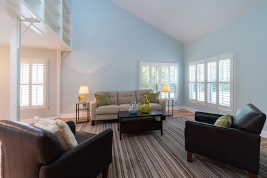 806 Westos Way-6