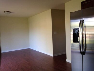 160 Austin Ave, Carpentersville, IL 60110 - photo 3