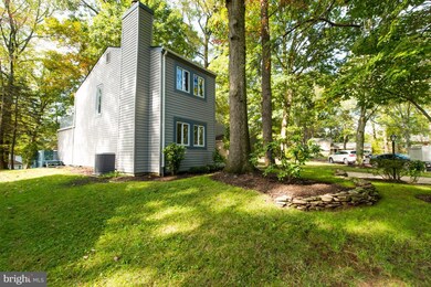 9477 Cameldriver Ct, Columbia, MD 21045 - photo 3