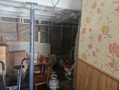 4048 High St, Palmer, MA 01069 - photo 5