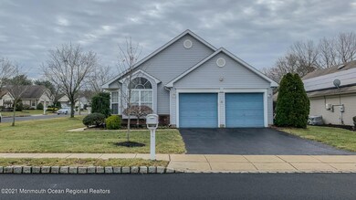 2517 Spring Hill Dr, Toms River, NJ 08755 - photo 2